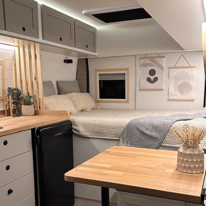 Citroen Relay 2025 Interior